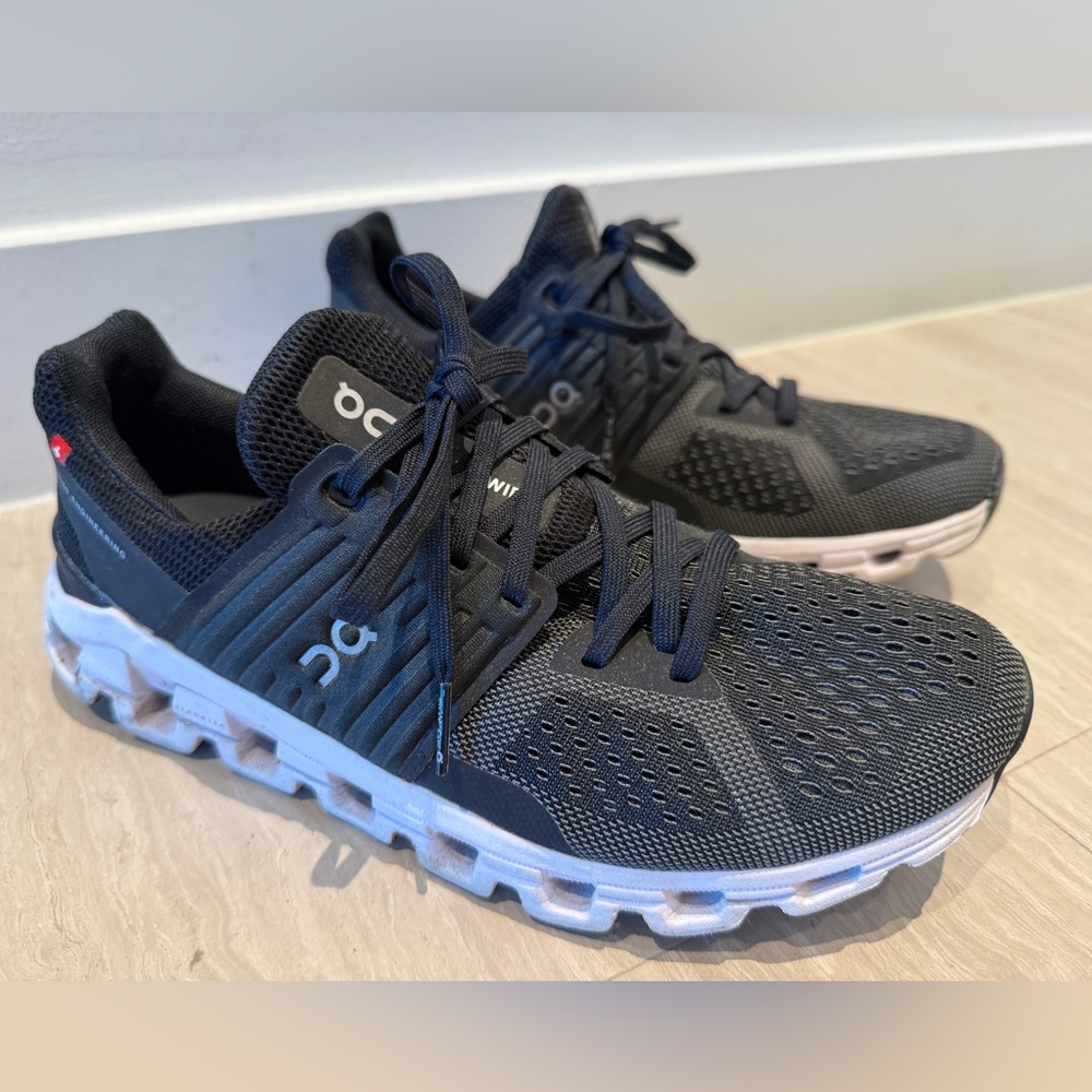 On Cloud Swift Running Sneaker - Size 8